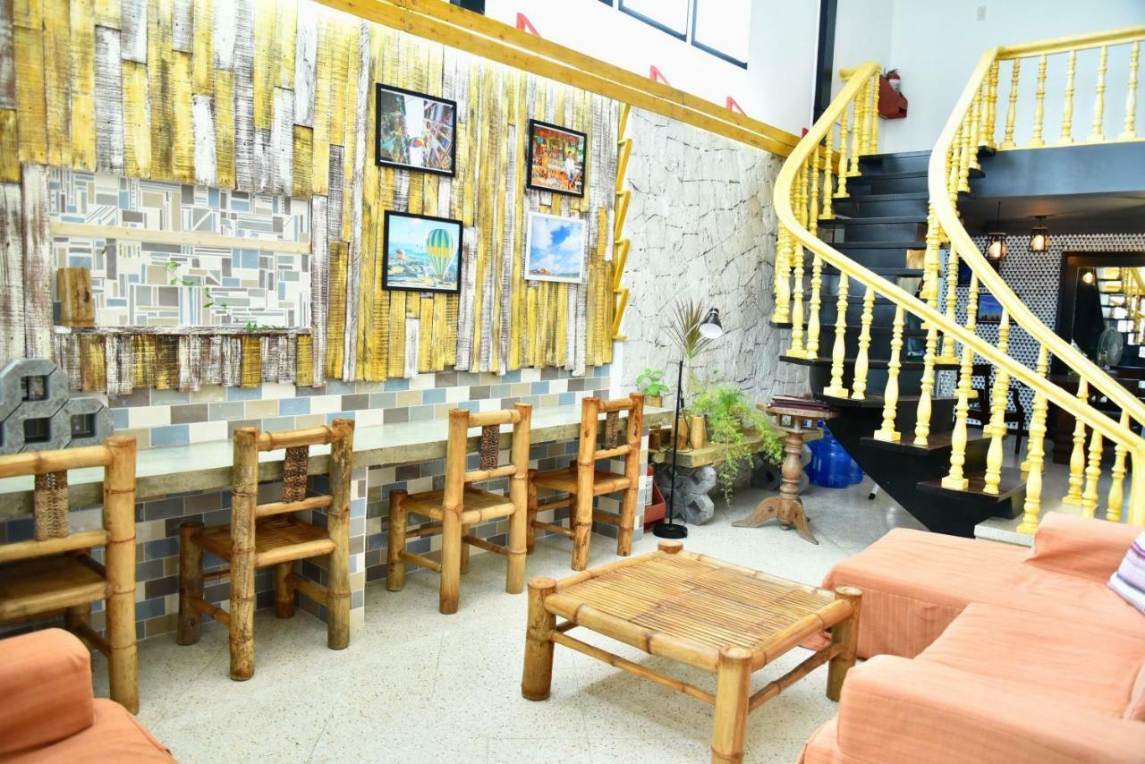 Guesthouse Storyshare Apas سيبو المظهر الخارجي الصورة